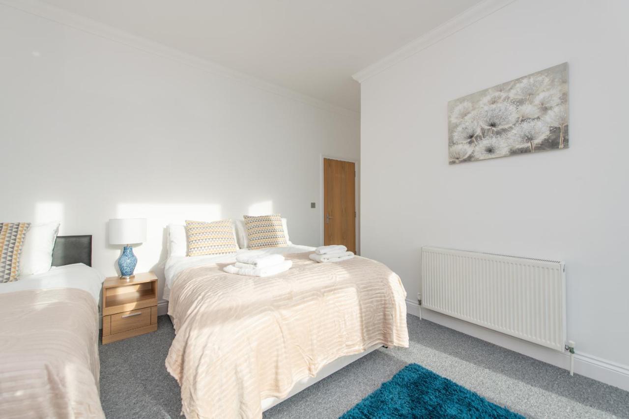 Luxury Granada Apartments - 1 & 2 Bed Flats W Free Parking Perfect For Contractors, Students Near The Beach Portsmouth Oda fotoğraf